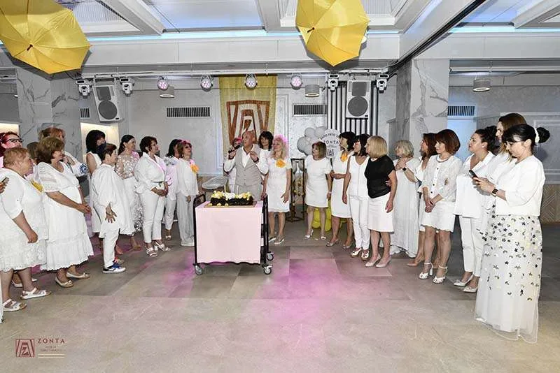 Иво Танев води празник